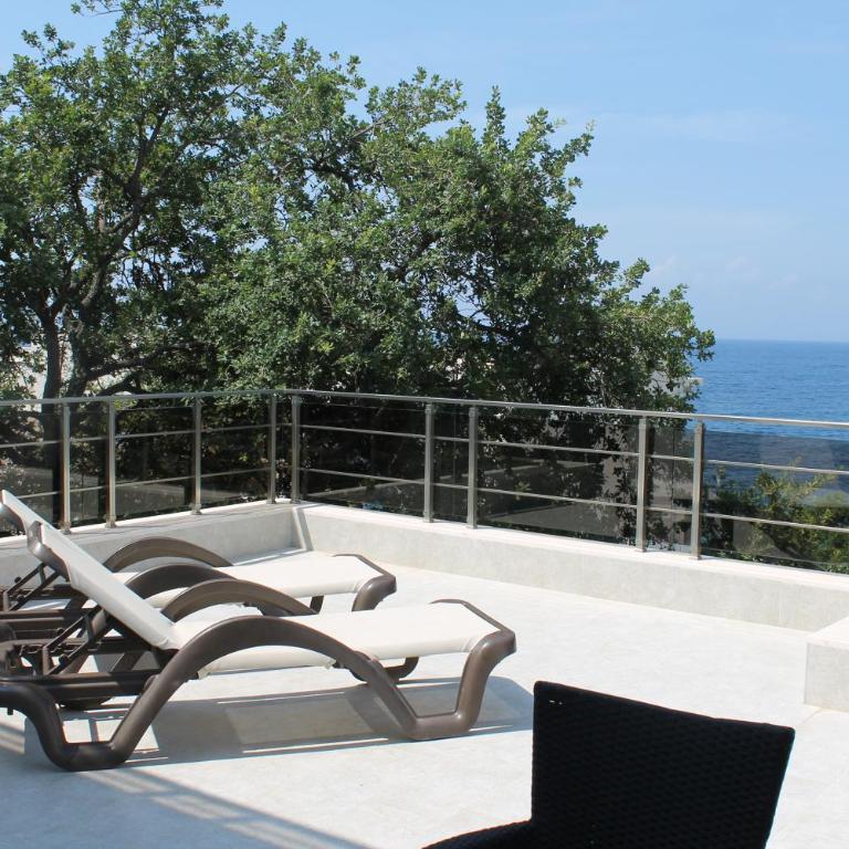 Apartmani Capri - Apartment with Sea View - 14