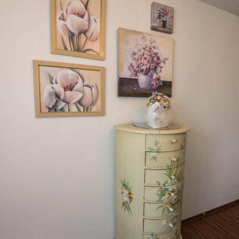 Ferienwohnungen Rexha - Apartment mit 1 Schlafzimmer - Nostalgie - 8