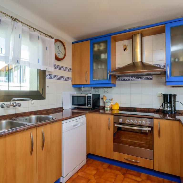 Costabravaforrent Palas Atenea - Casa Unifamiliar de 3 dormitorios - 14