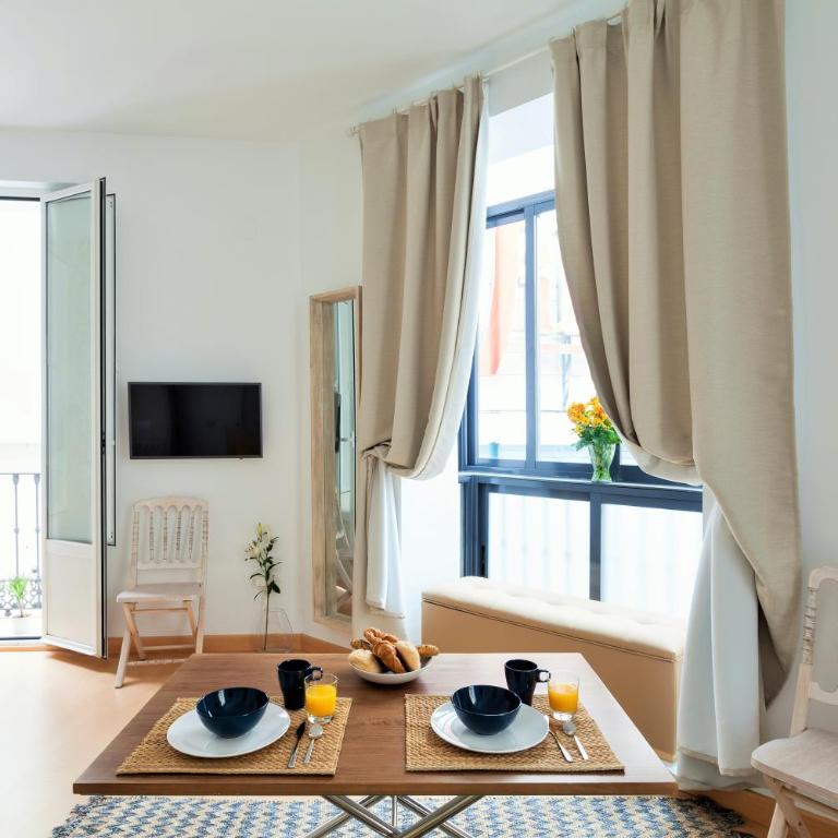 Hostly Acetres 1A loft in city center, comunal terrace, fibre,parking optional - Apartamento - 11