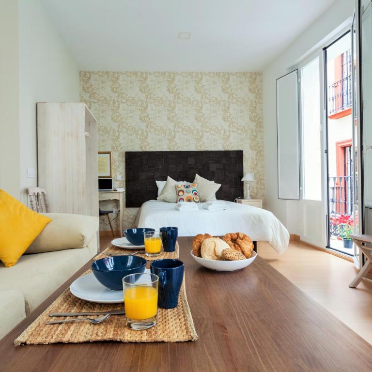 Hostly Acetres 1A loft in city center, comunal terrace, fibre,parking optional - Apartamento - 14