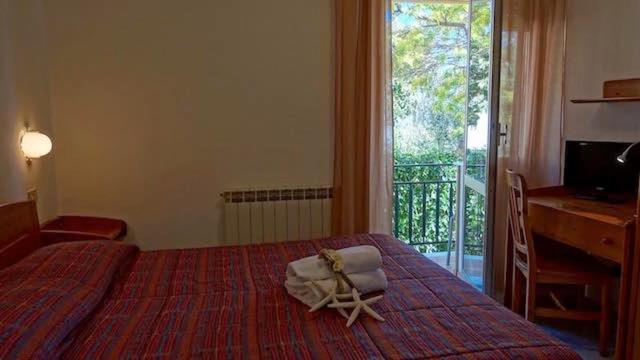 Hotel Rosita - Camera Matrimoniale Standard - 4