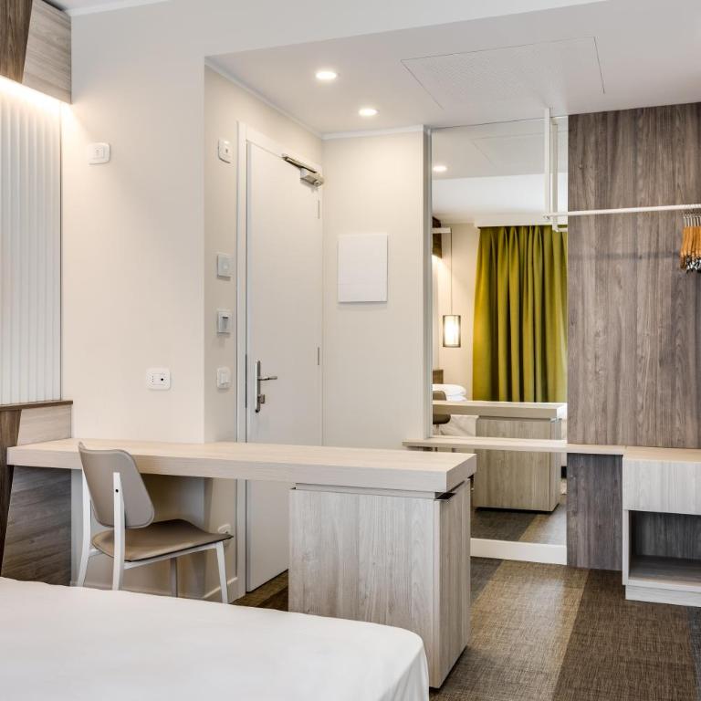 Hotel Europa - Junior Suite con Balcone - 8