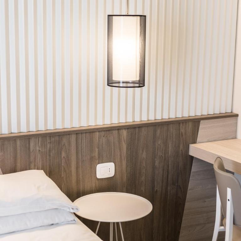 Hotel Europa - Junior Suite con Balcone - 9