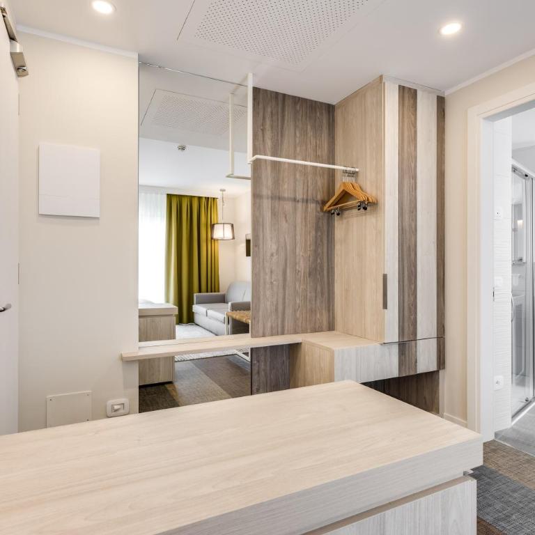 Hotel Europa - Junior Suite con Balcone - 14