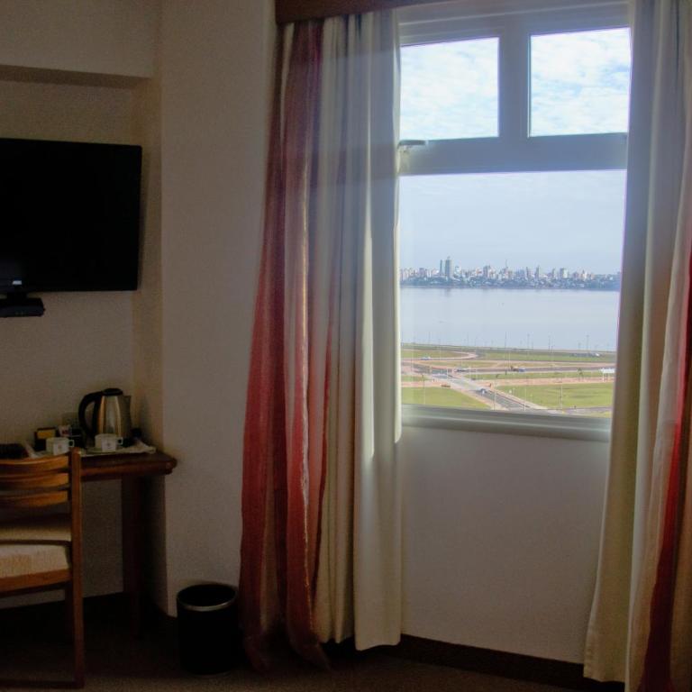 De la Trinidad Hotel - Executive King Room - 8