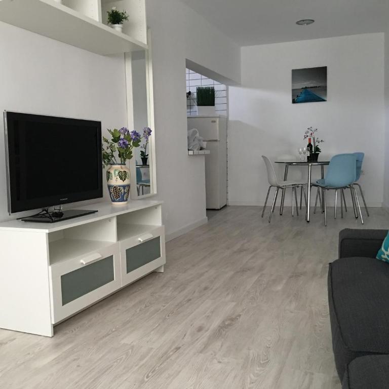 Harbour side - Apartment with Sea View - 17