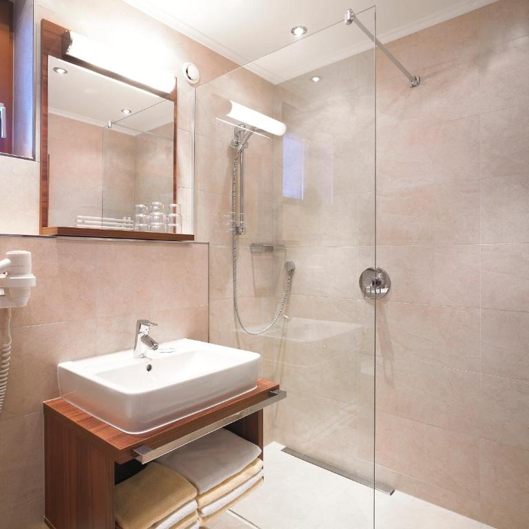 Aparthotel Acksteiner - Suite mit 1 Schlafzimmer - 2