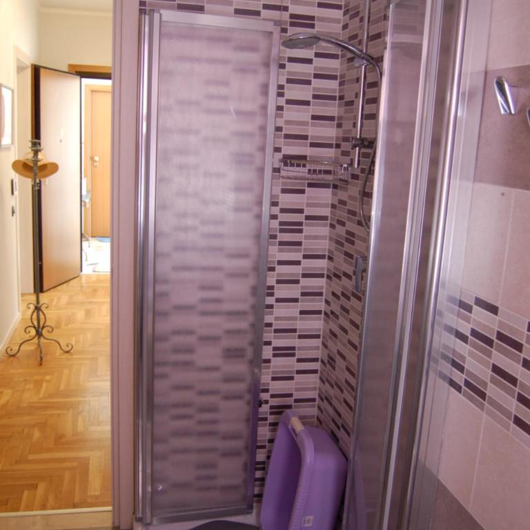 Appartamenti Donato - Two-Bedroom Apartment - 9