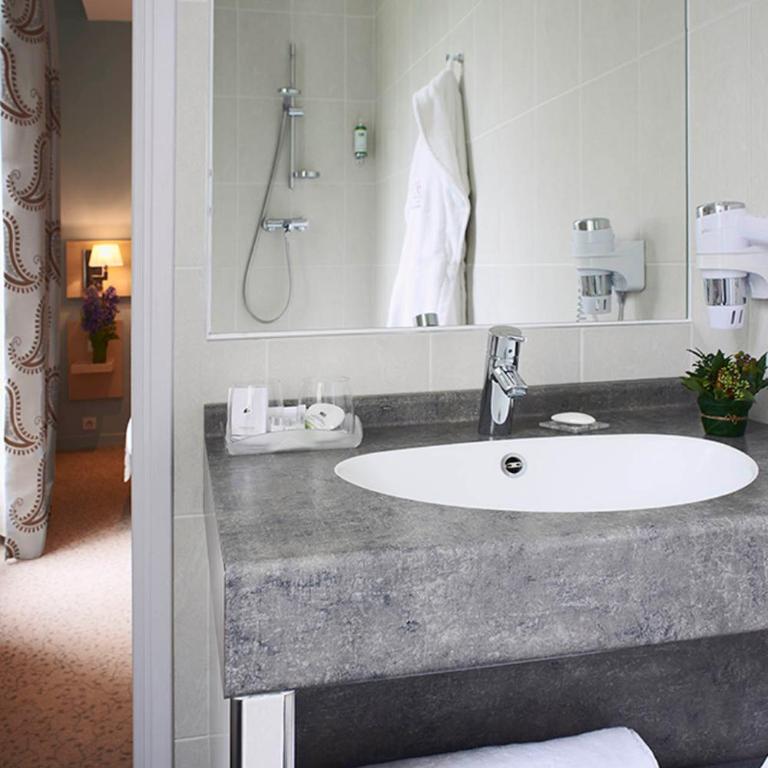 Golf Hôtel - Chambre Double ou Lits Jumeaux Supérieure - 10
