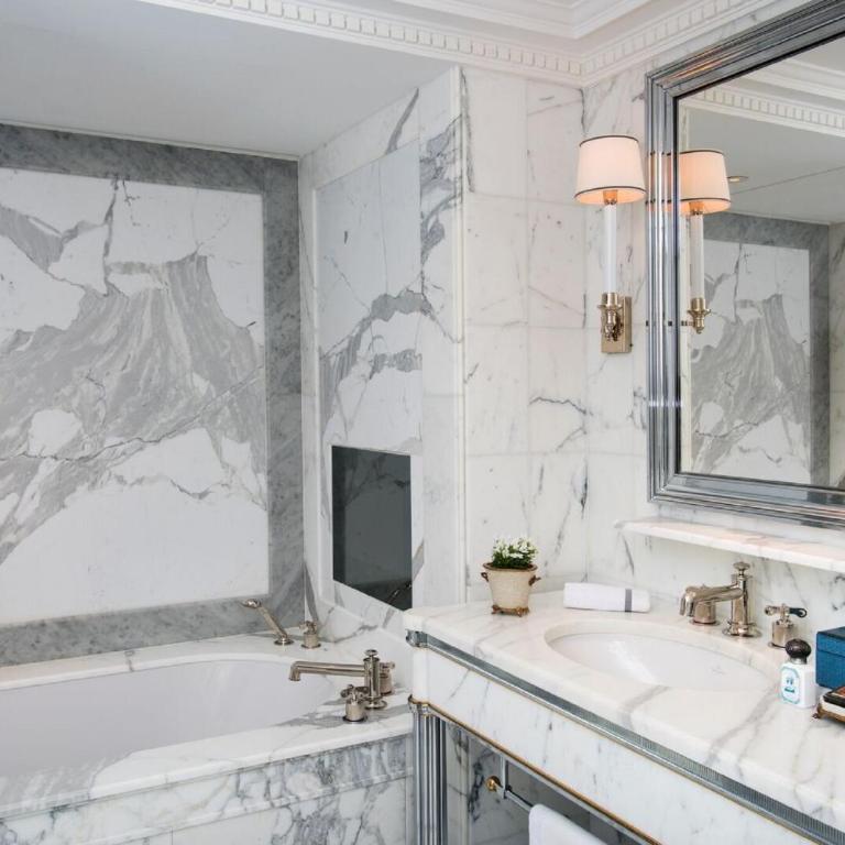Hotel de Crillon - Suite Deluxe - 2