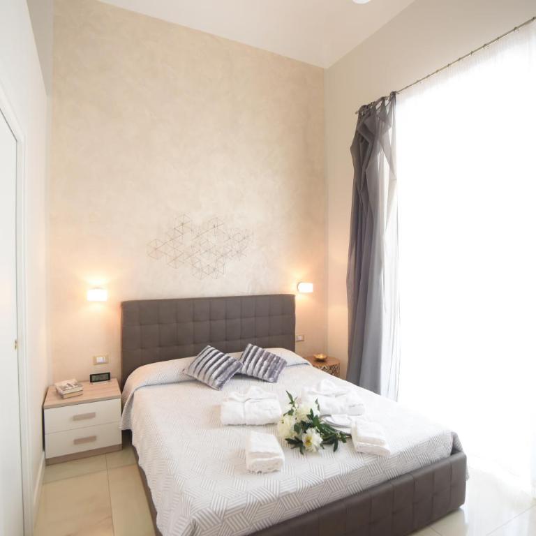 CASA FELICE Suite Room - Deluxe Double Room with Balcony - 2
