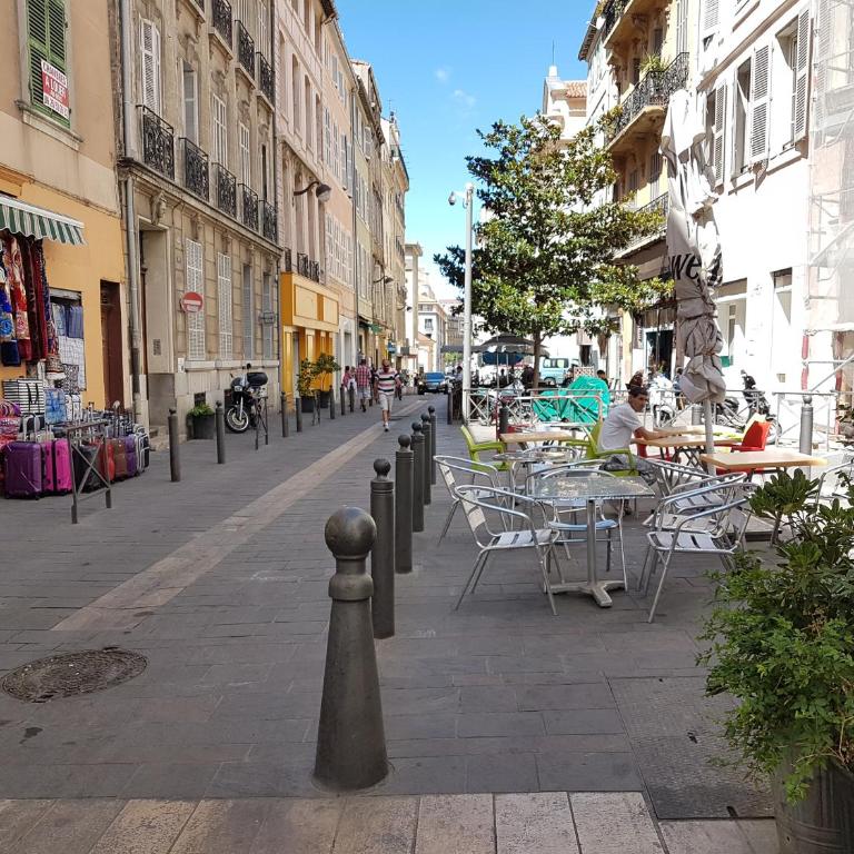 Les marches de St Charles - 100M2 - Appartement 3 Chambres - 16