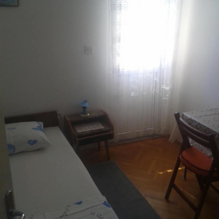 Guesthouse Lautasevic - Single Room with Balcony - 2