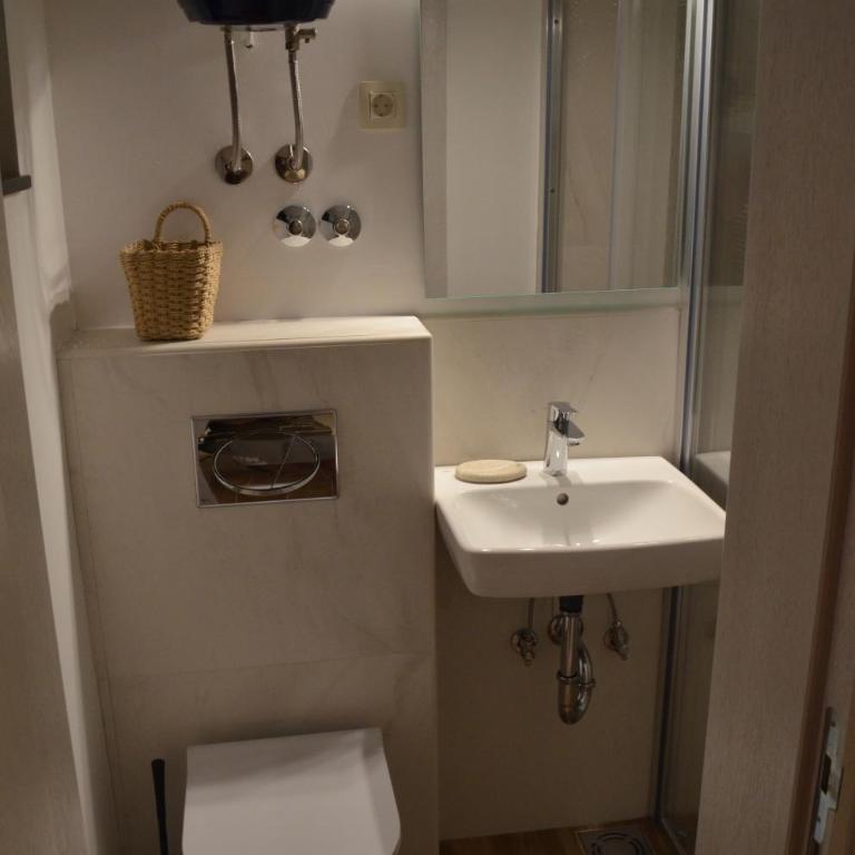 Casablanca Apartments - Studio sa Pogledom na Planinu - 11