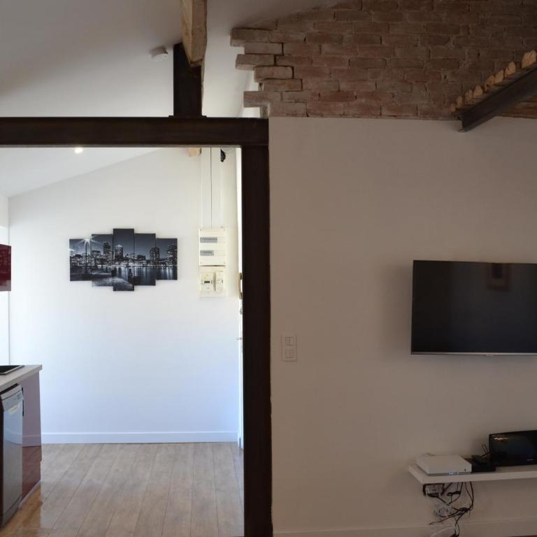 2 pièces Vagliano - Appartement 1 Chambre - 18