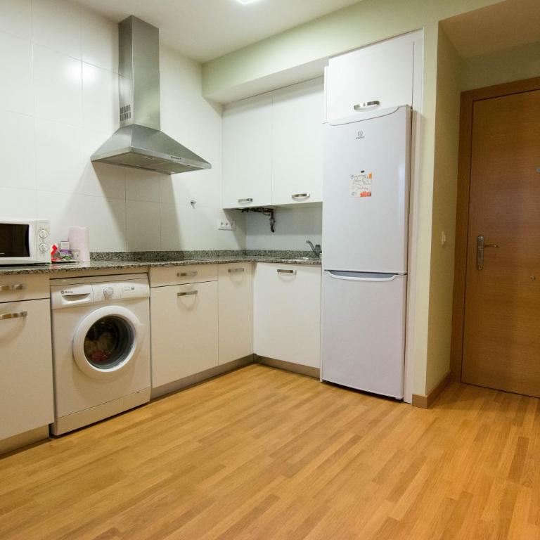 Apartamentos Mirando Llanes - One-Bedroom Apartment - 16