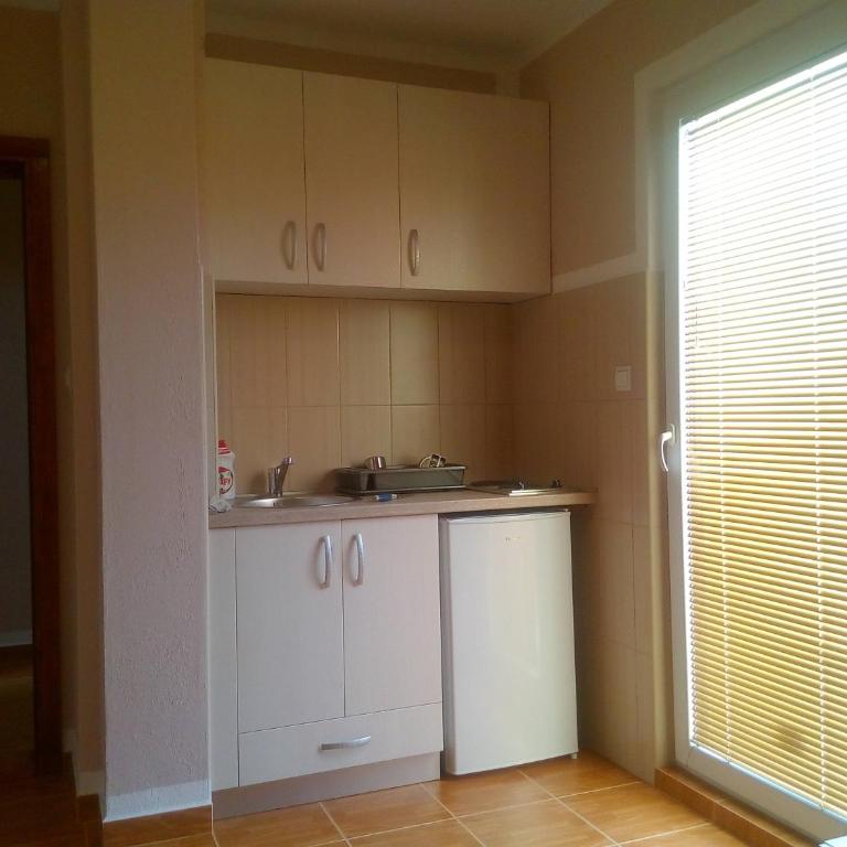 Apartmani Zecevic - Apartman sa Terasom - 3