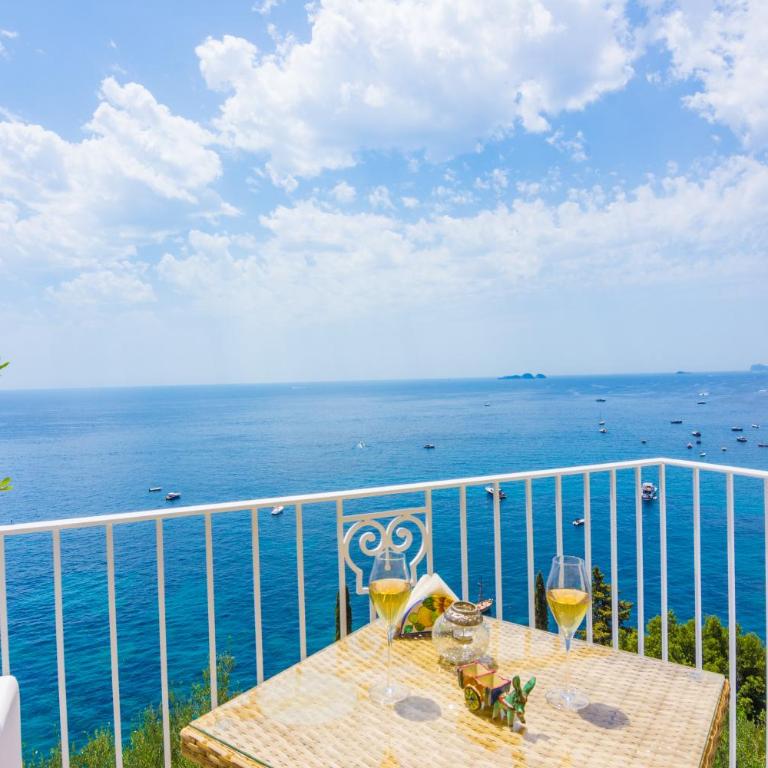 Villa Pietra Santa - Camera Matrimoniale con Terrazza - 16