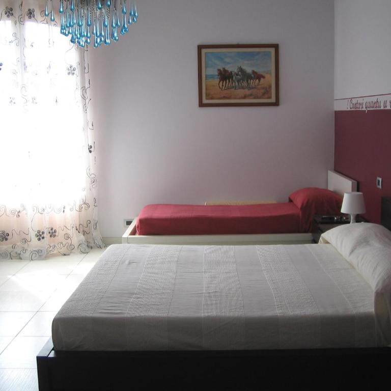 B&B Persi Nel Sud, Pozzallo - Habitación Cuádruple con balcón - 2