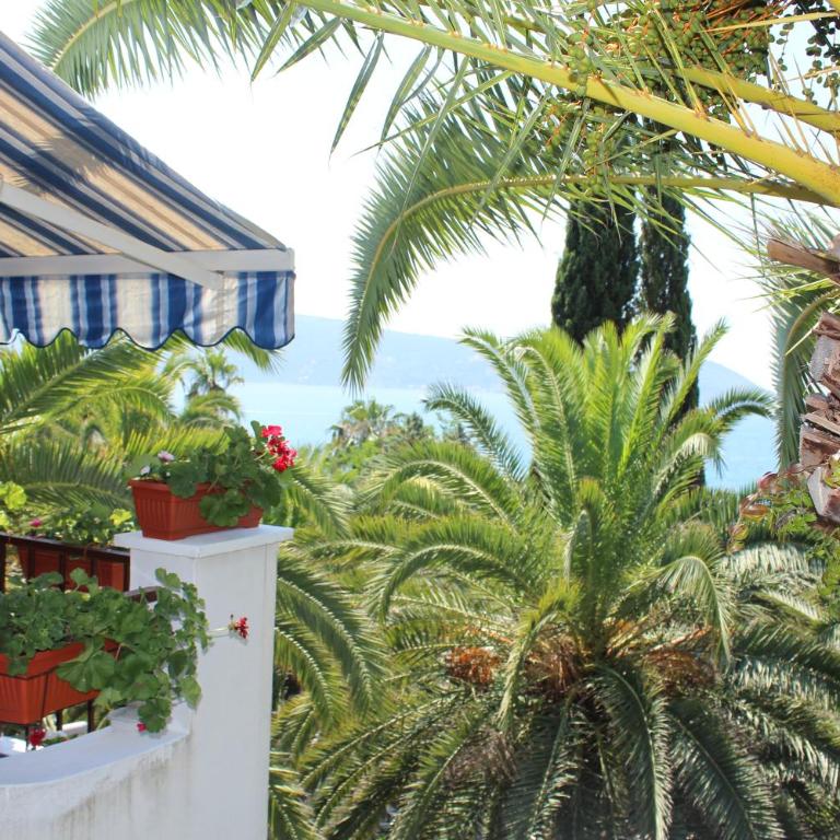 Apartmani i sobe Goca - Double Room with Balcony - 15