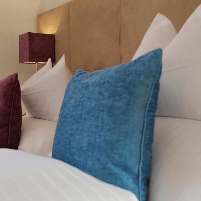 Hotel Burgwald - Familiensuite - 5