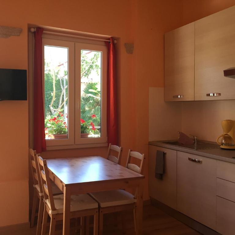 La Casina - Appartamento con Vista Giardino - 10