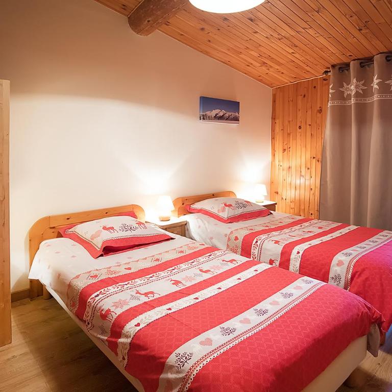 La Roche du Croue - Vierbettzimmer mit Bergblick - 1