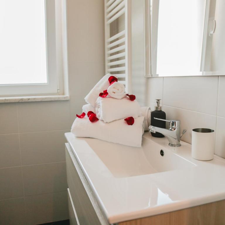 Villa Erasi - Double Room with Balcony - 7