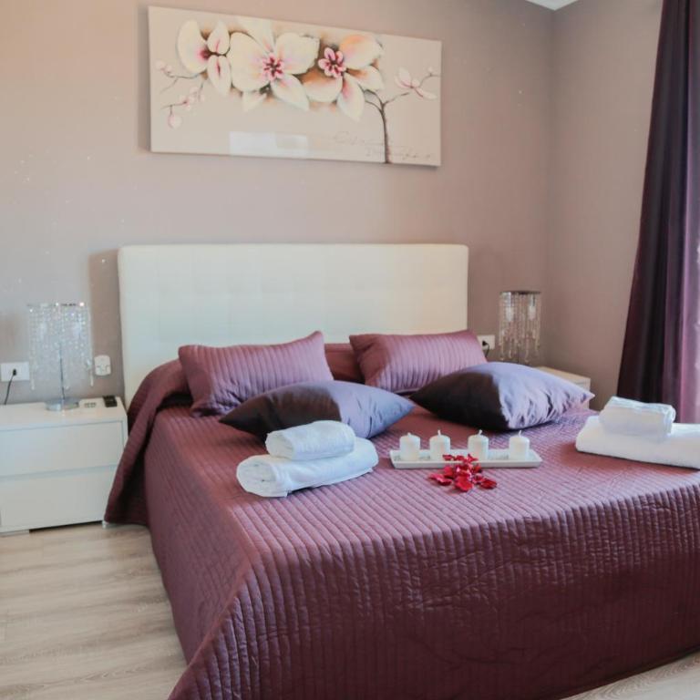 Villa Erasi - Deluxe Double Room with Balcony - 13
