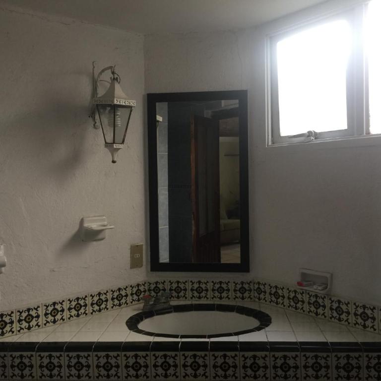 Hotel Hacienda de Cobos - King Suite - 1