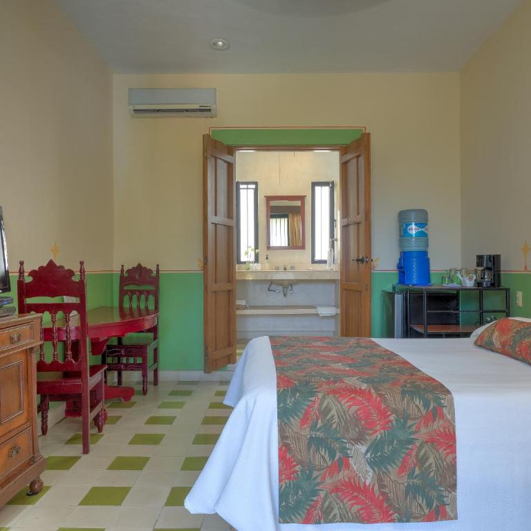 Hotel Luz en Yucatan - Queen Room with Pool View - 2