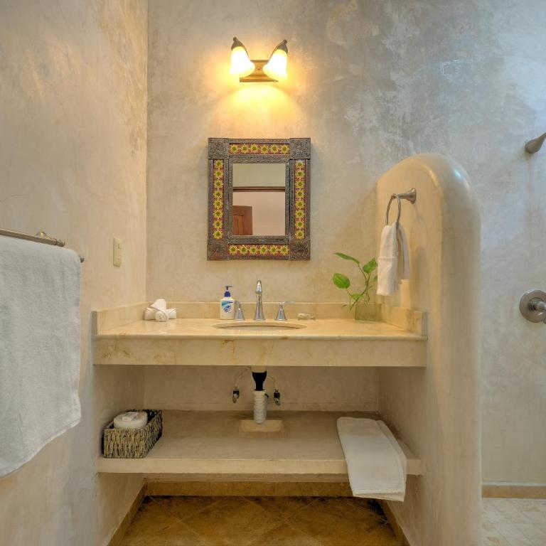 Hotel Luz en Yucatan - Deluxe Family Room - 5