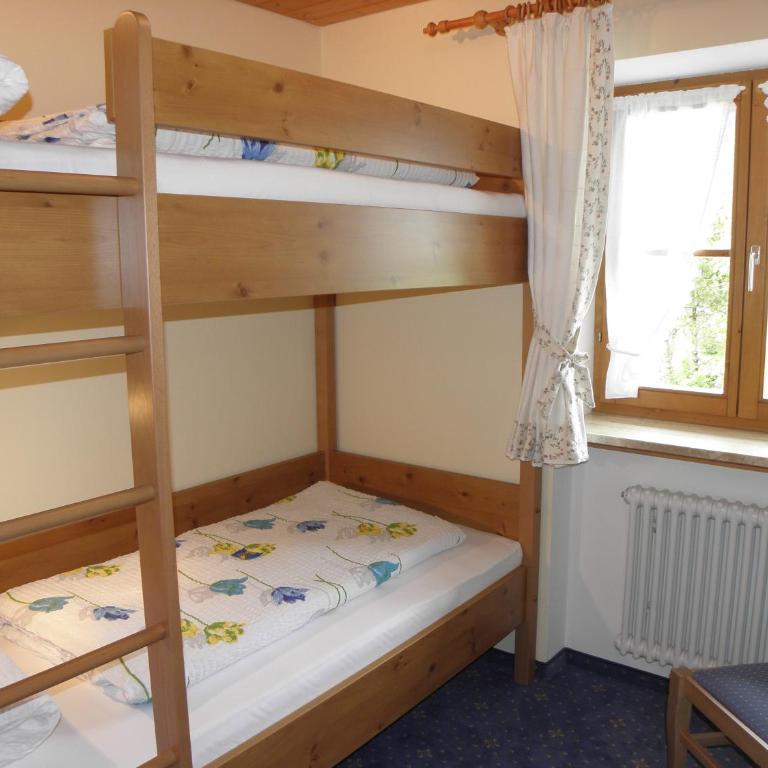 Ferienhotel Silberdistel garni - Familienzimmer (2 Erwachsene + 2 Kinder) - 2