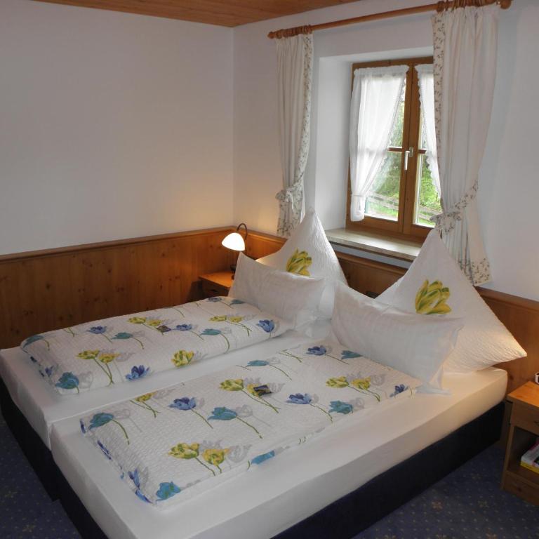 Ferienhotel Silberdistel garni - Familienzimmer (2 Erwachsene + 2 Kinder) - 3
