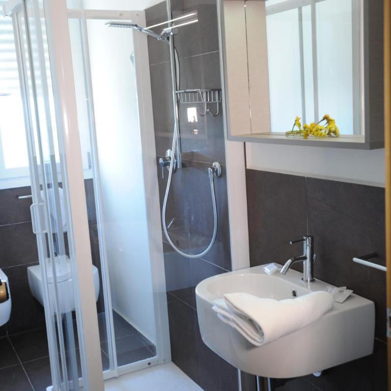 Hotel Astoria - Camera Matrimoniale Comfort - 6