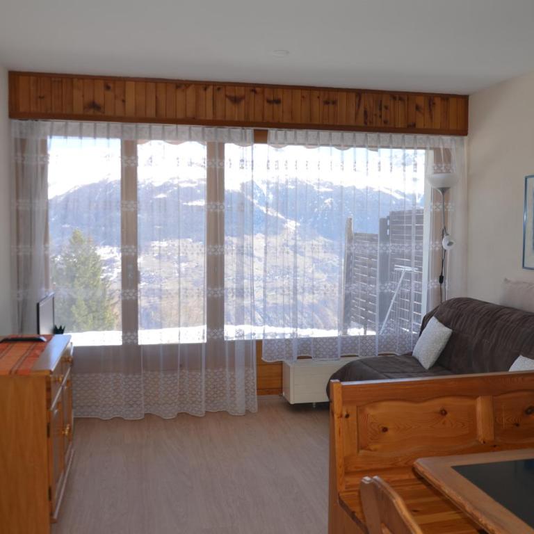 Immeuble Horizon - One-Bedroom Apartment / 2 - 3
