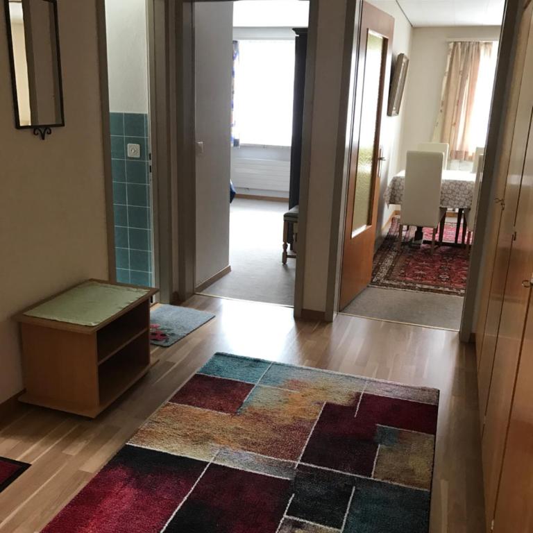Haus Calanda - Apartment mit Blick auf die Berge - 8