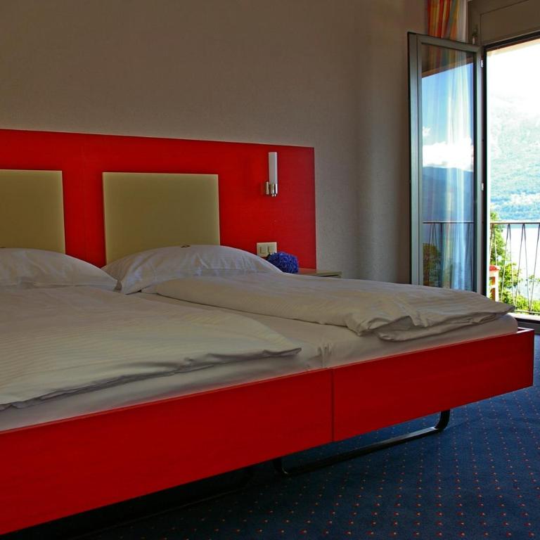 Hotel Arancio - Camera Tripla Panorama con Balcone e Vista Lago - 4