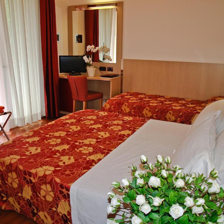 Hotel Villa Angelina - Camera Familiare (2 Adulti + 1 Bambino) - 7