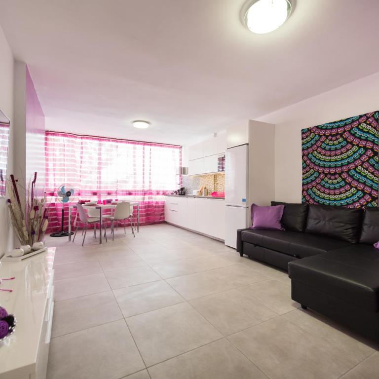 Apartamentos Karma - Apartment with Pool View - 15