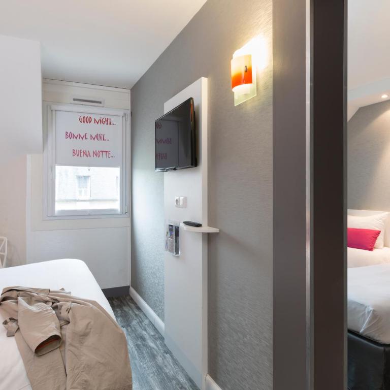 ibis Styles Blois Centre Gare - Suite Standard avec 1 Lit Double et 2 Lits Simples - 2