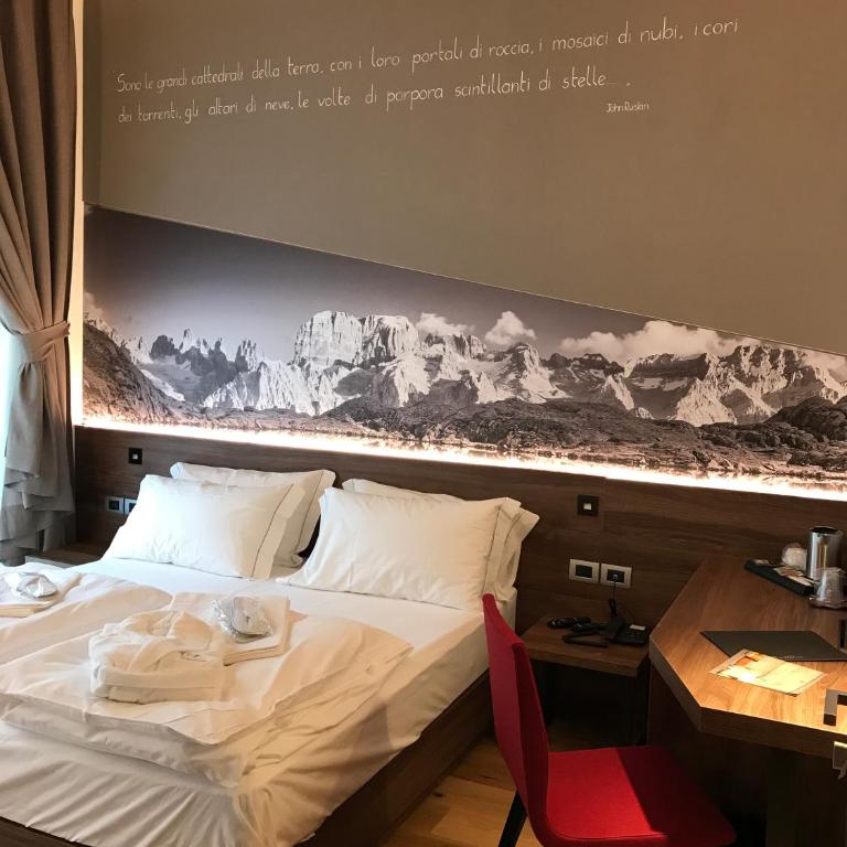 Dolomeet Boutique Hotel - Superior Double or Twin Room - 4