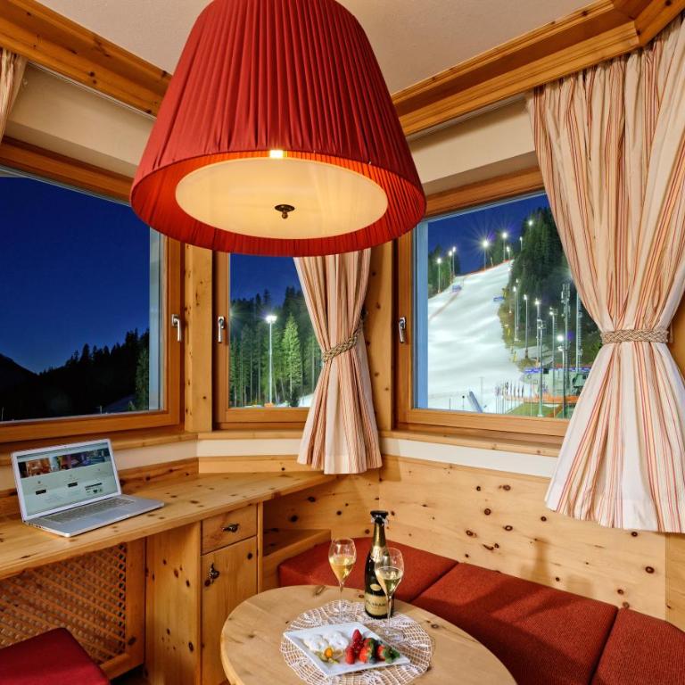 Boutique Hotel Diana - Suite Junior con Vista Montagna - 1