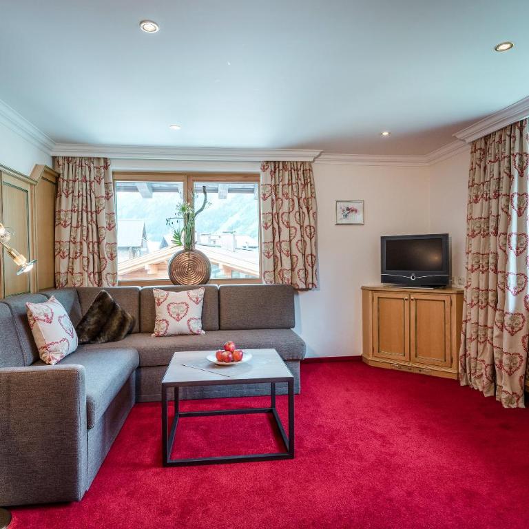 Hotel Auenhof - Familiensuite mit Balkon - 2