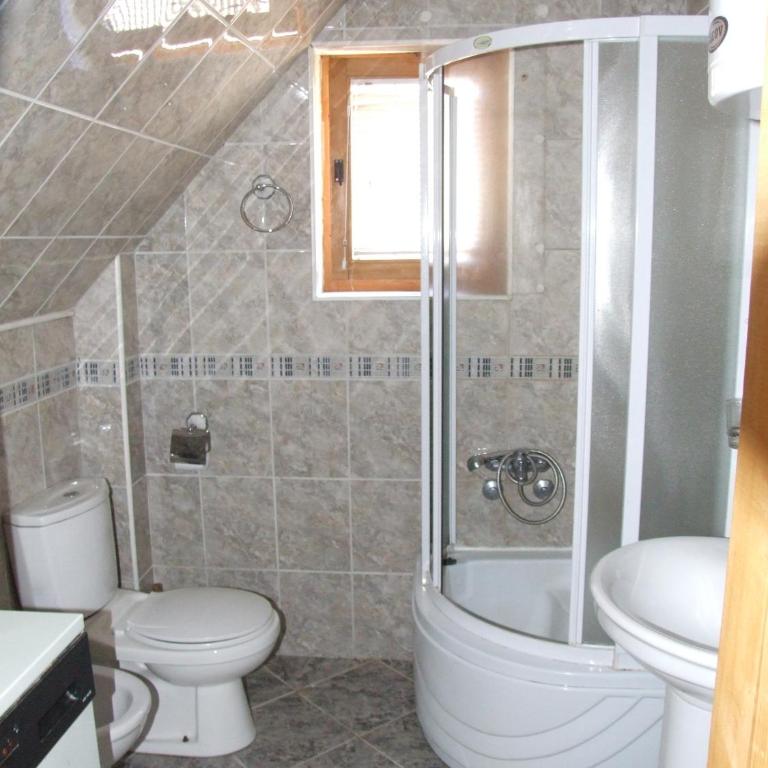 Šćekić Accommodation - Twin Room with Shared Bathroom - 2