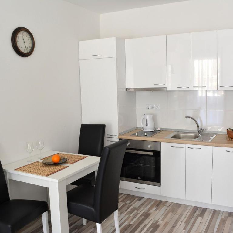 Apartments Kapetanovina - One-Bedroom Apartment - 21
