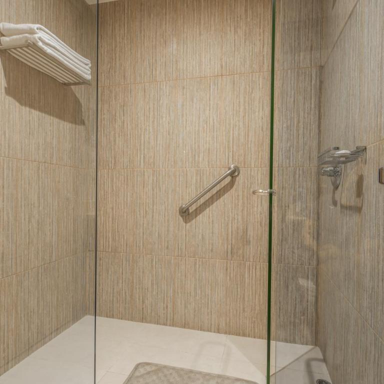 Hotel Dann Carlton Barranquilla y Centro de Convenciones - Habitación Doble Estándar - 2 camas - 2