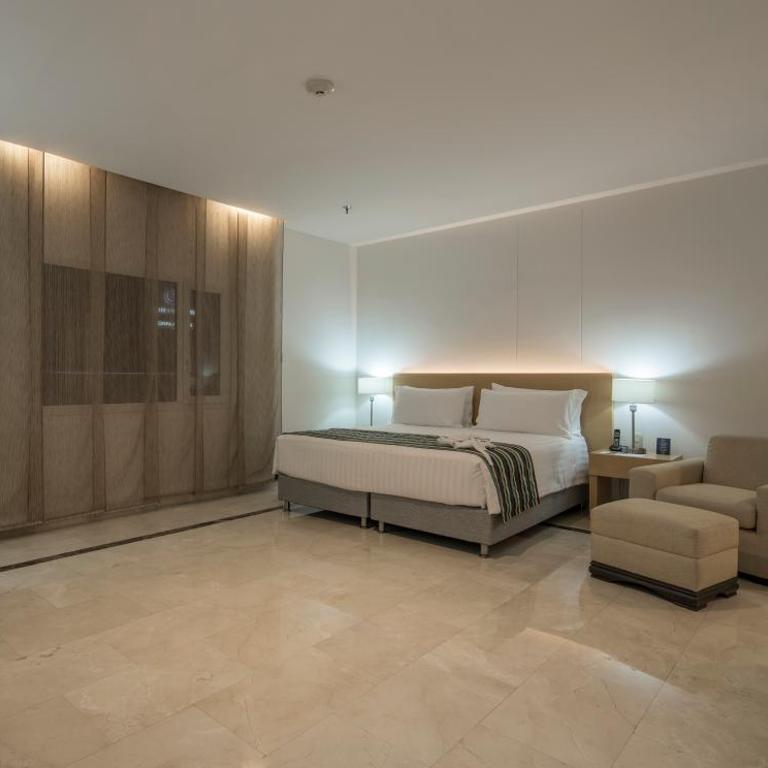 Hotel Dann Carlton Barranquilla y Centro de Convenciones - Suite Grand - 1