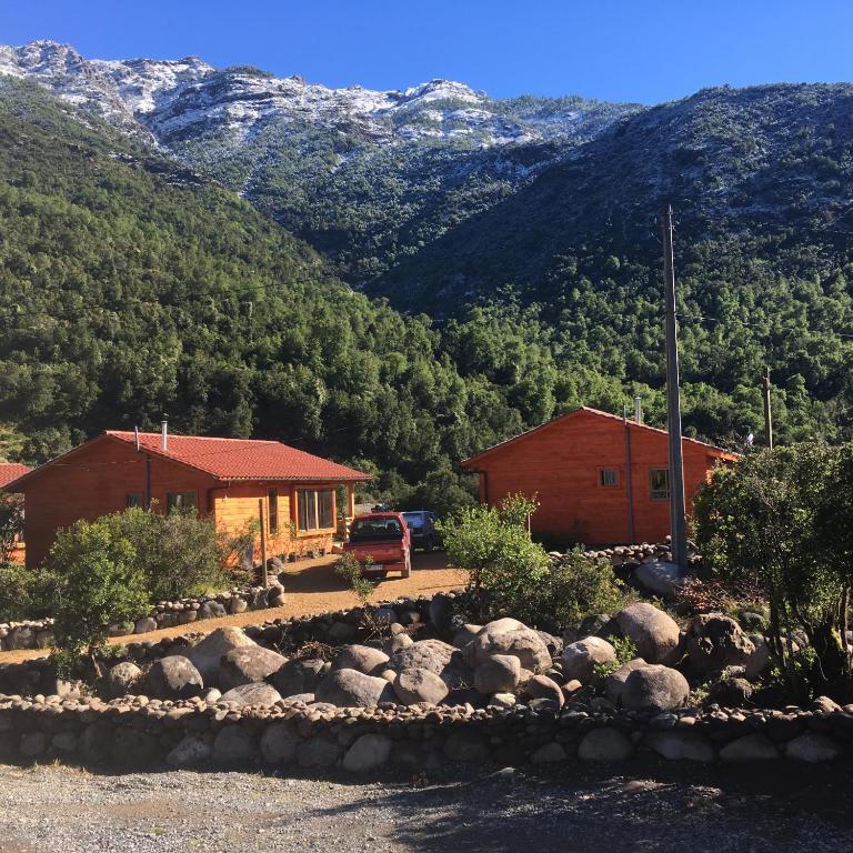 Los Quenes River Lodge - Deluxe Bungalow with Garden View - 11